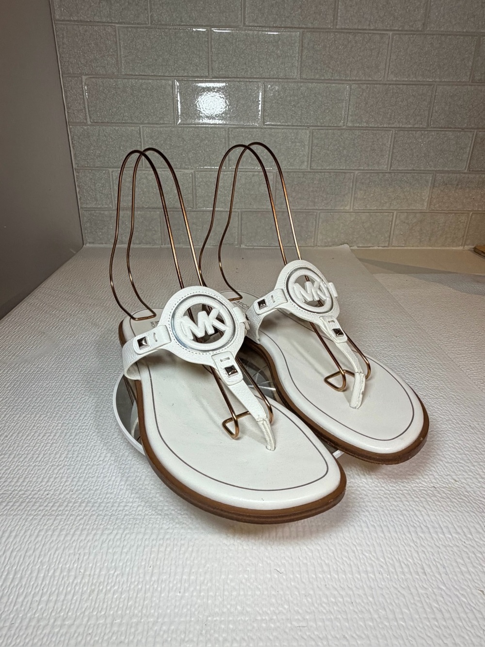 Michael Kors White Logo Thong Sandals with Brown Trim